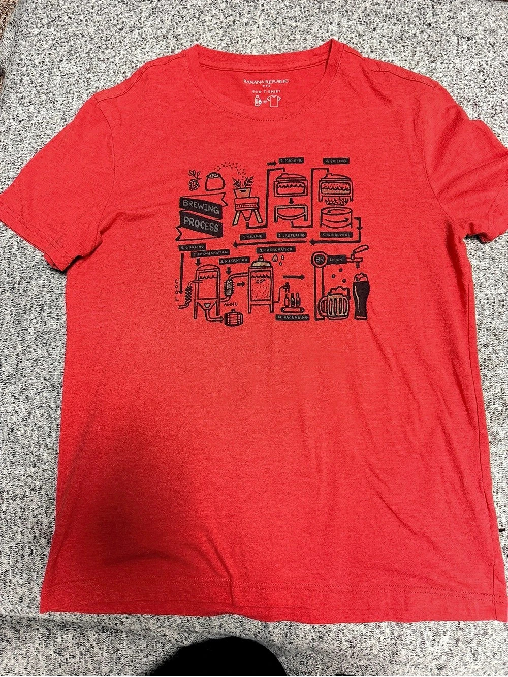 Banana Republic Eco T-Shirt Brewing Process Graphic Tee Red Medium